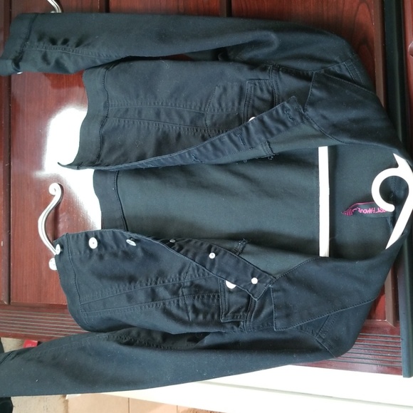 Jacket - Picture 1 of 2